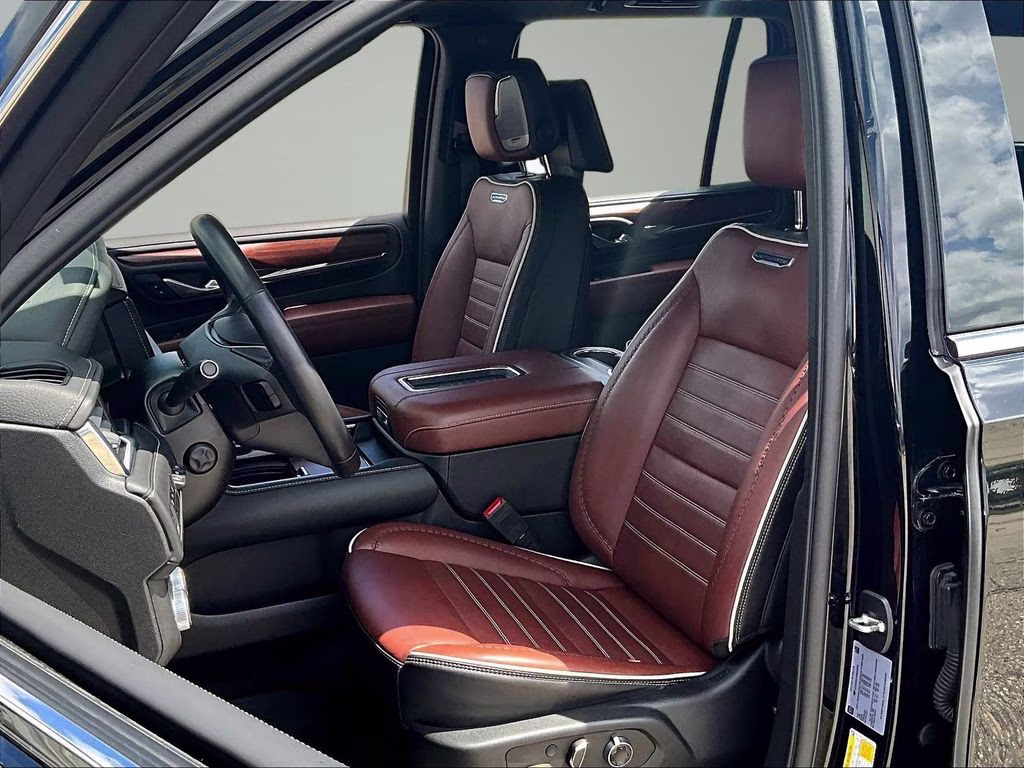 2023 Onyx Black GMC Yukon Denali Ultimate 4X4 SUV