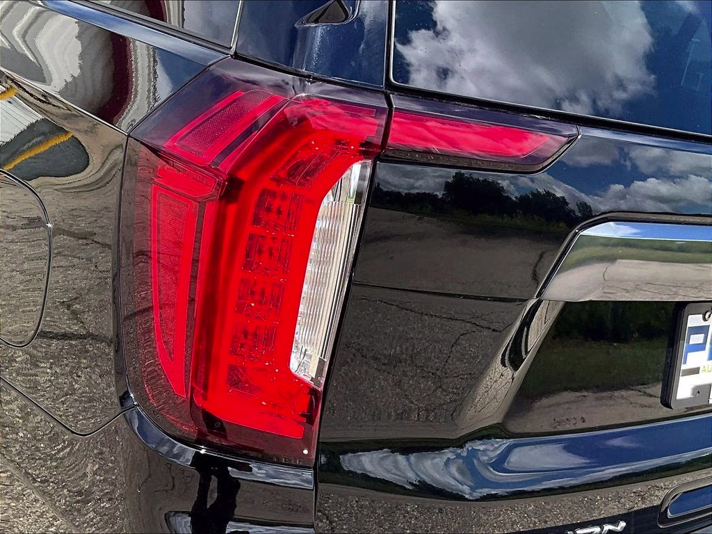2023 Onyx Black GMC Yukon Denali Ultimate 4X4 SUV