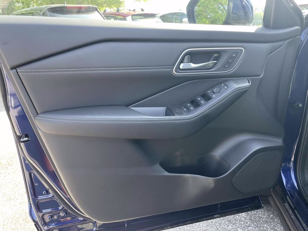 2026 Deep Ocean Blue Pearl Nissan Rogue Platinum AWD SUV
