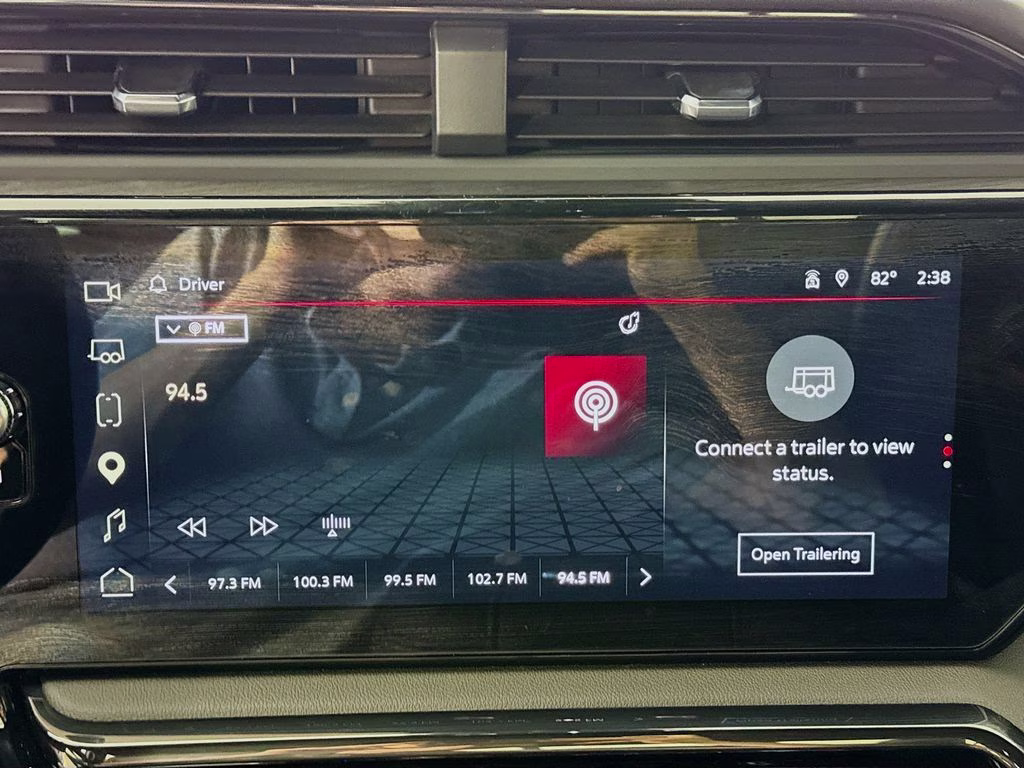 2024 Summit White GMC Sierra 2500HD AT4 4X4 Truck