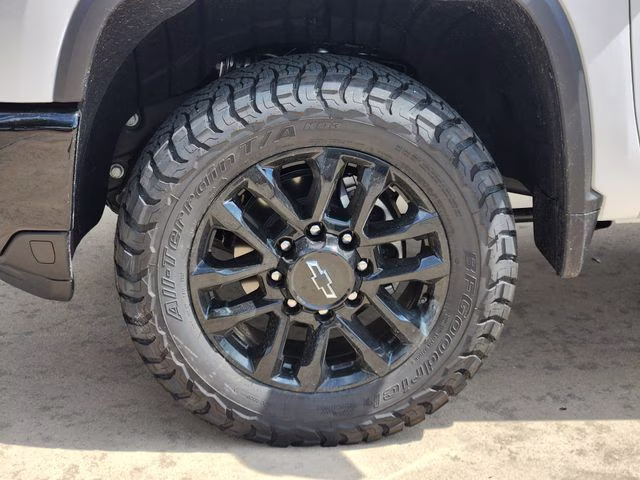 2026 Summit White Chevrolet Silverado 2500HD LT 4X4 Truck