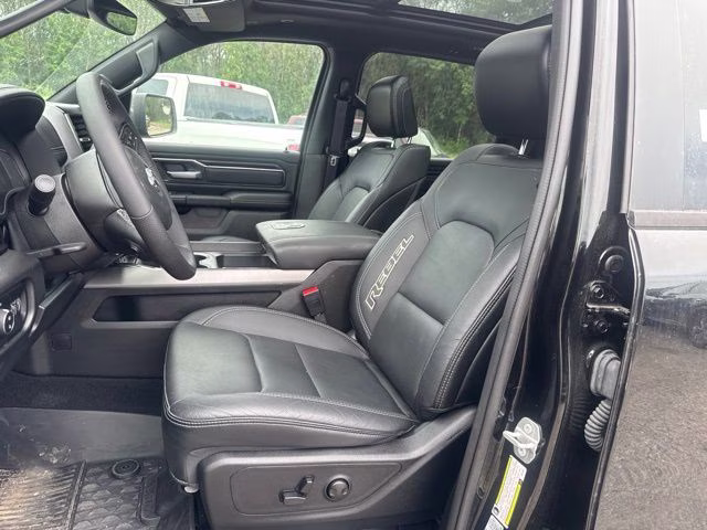 2025 Diamond Black Crystal Pearlcoat Ram 1500 Rebel 4X4 Truck