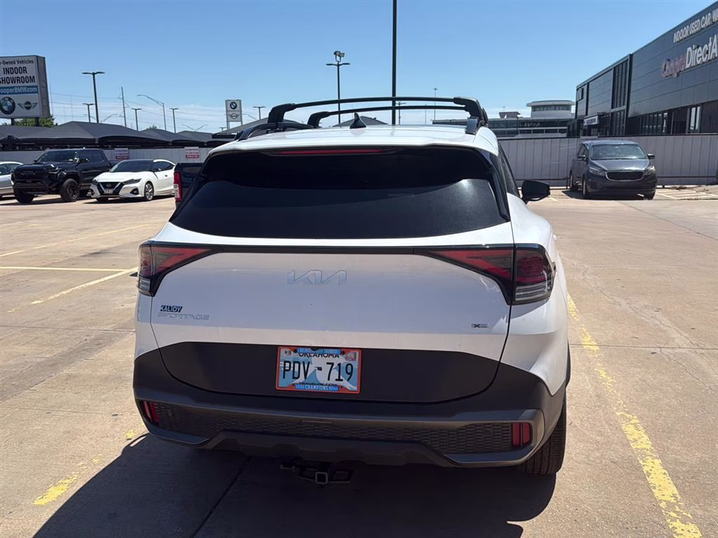 2024 Glacial White Pearl Kia Sportage X-Line AWD SUV