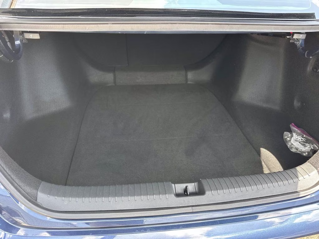 2025 Gray Metallic Honda Accord SE FWD Sedan