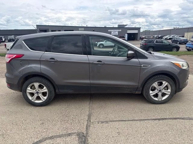 2014 Gray Ford Escape SE 4X4 SUV