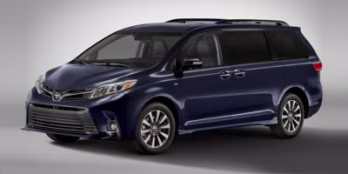 2018 White Toyota Sienna XLE Premium FWD Van