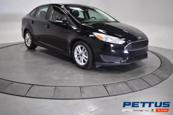 2017 Shadow Black Ford Focus SE FWD Sedan