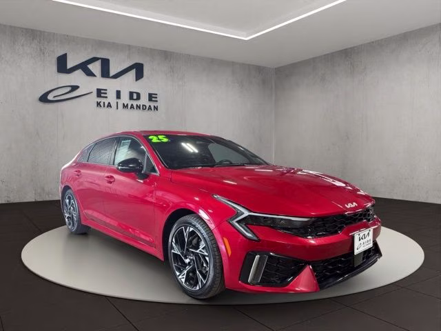2025 Kia Optima GT-Line AWD's photo