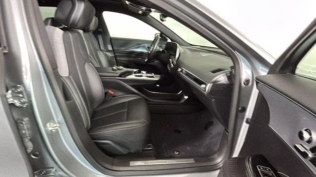 2024 Silver Cadillac LYRIQ Tech RWD SUV