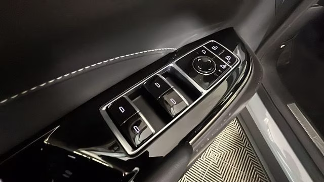 2024 Argent Silver Metallic Cadillac LYRIQ Tech RWD SUV