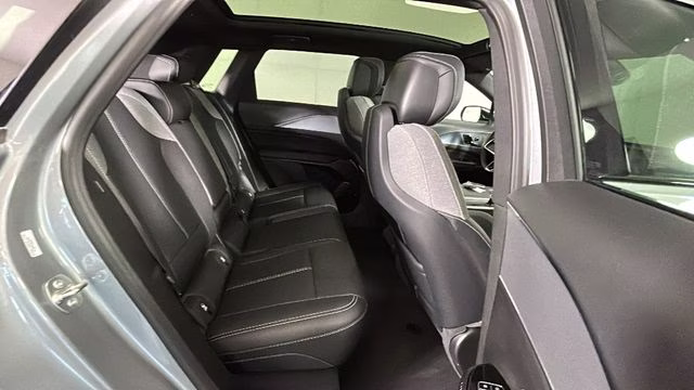 2024 Argent Silver Metallic Cadillac LYRIQ Tech RWD SUV