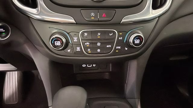 2024 Riptide Blue Metallic Chevrolet Equinox LT FWD SUV