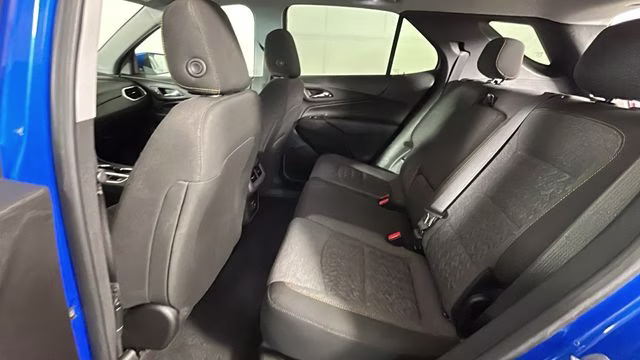2024 Riptide Blue Metallic Chevrolet Equinox LT FWD SUV