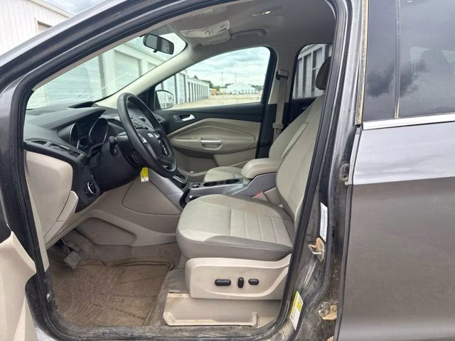 2014 Gray Ford Escape SE 4X4 SUV