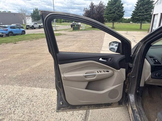 2014 Gray Ford Escape SE 4X4 SUV