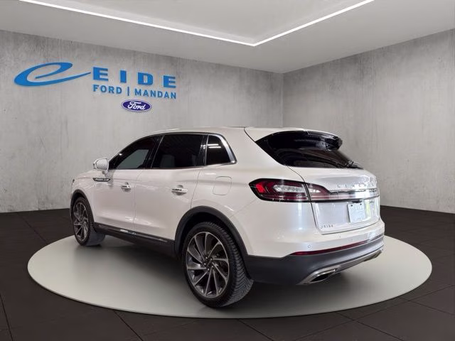 2019 White Lincoln Nautilus Reserve AWD SUV
