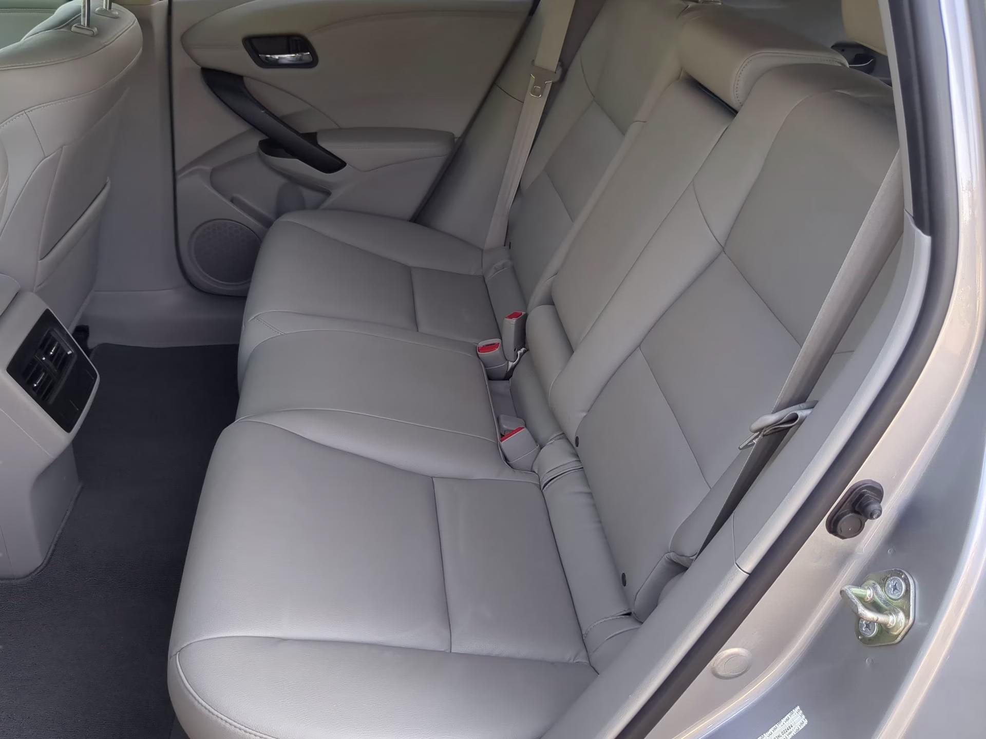 2017 Lunar Silver Metallic Acura RDX FWD SUV