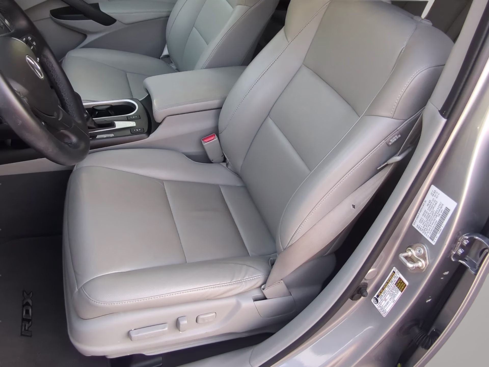 2017 Lunar Silver Metallic Acura RDX FWD SUV