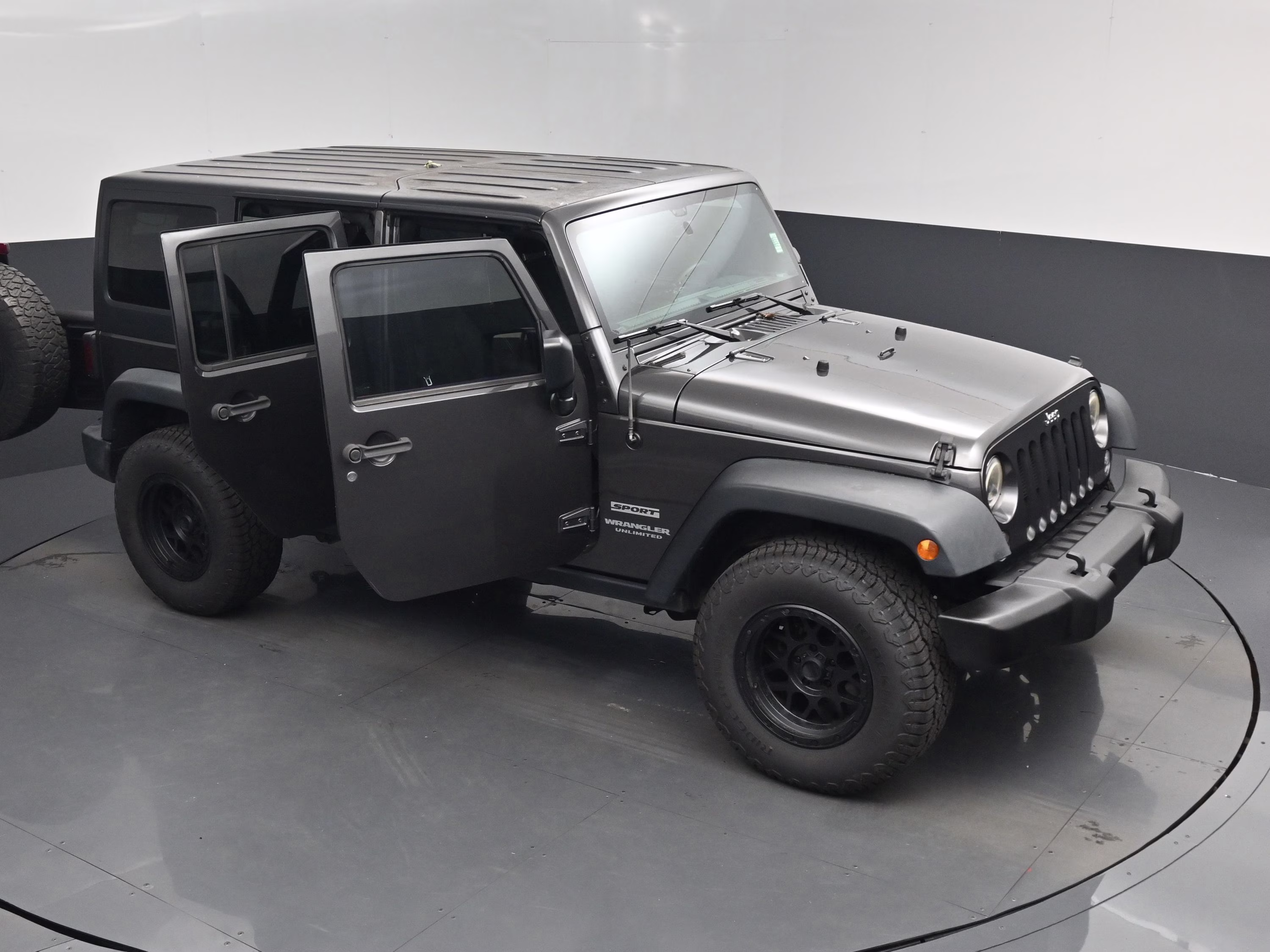 2016 Granite Crystal Metallic Clearcoat Jeep Wrangler Unlimited Sport 4X4 SUV