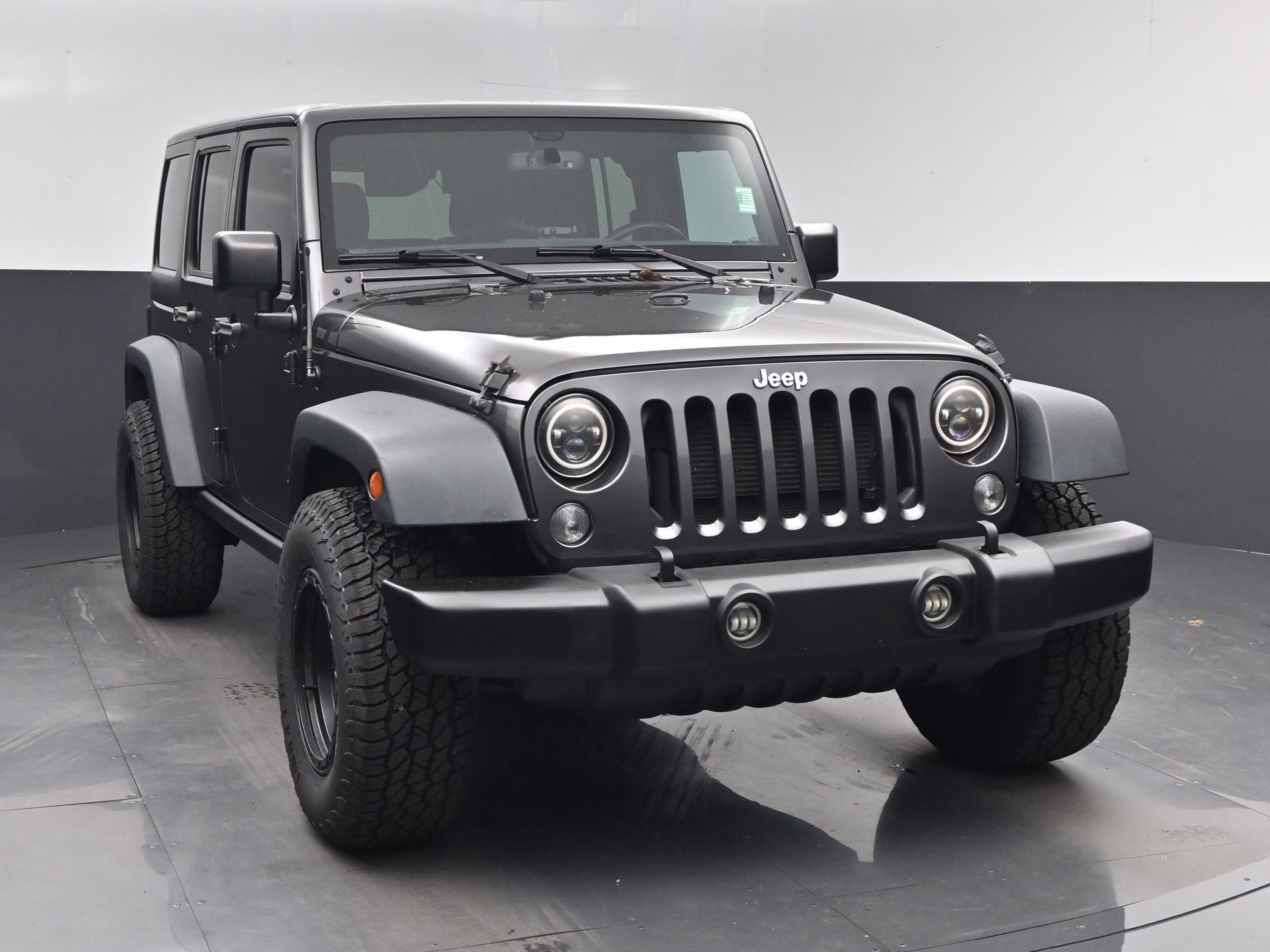 2016 Granite Crystal Metallic Clearcoat Jeep Wrangler Unlimited Sport 4X4 SUV