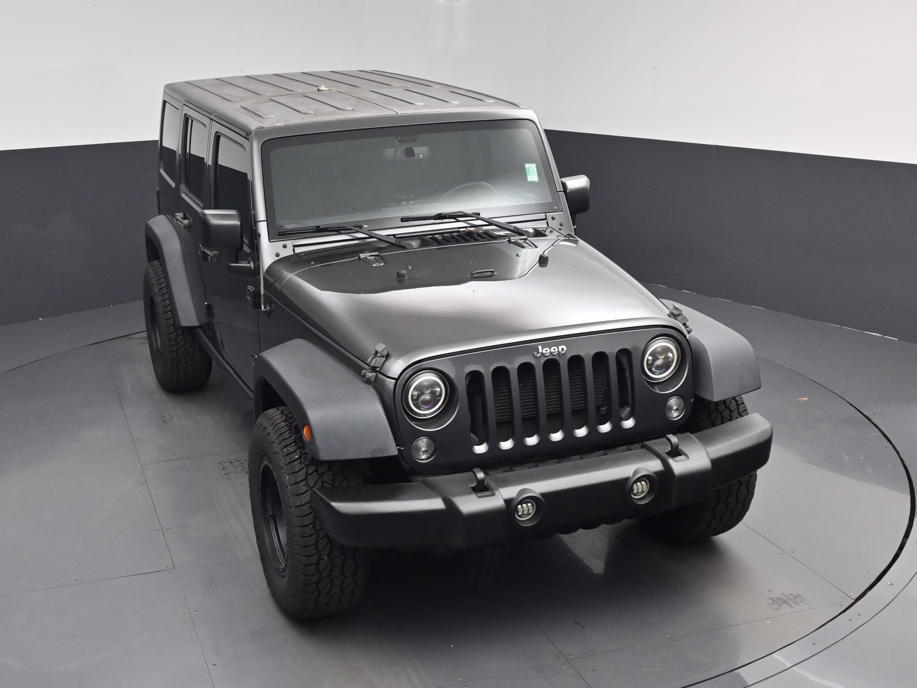 2016 Granite Crystal Metallic Clearcoat Jeep Wrangler Unlimited Sport 4X4 SUV