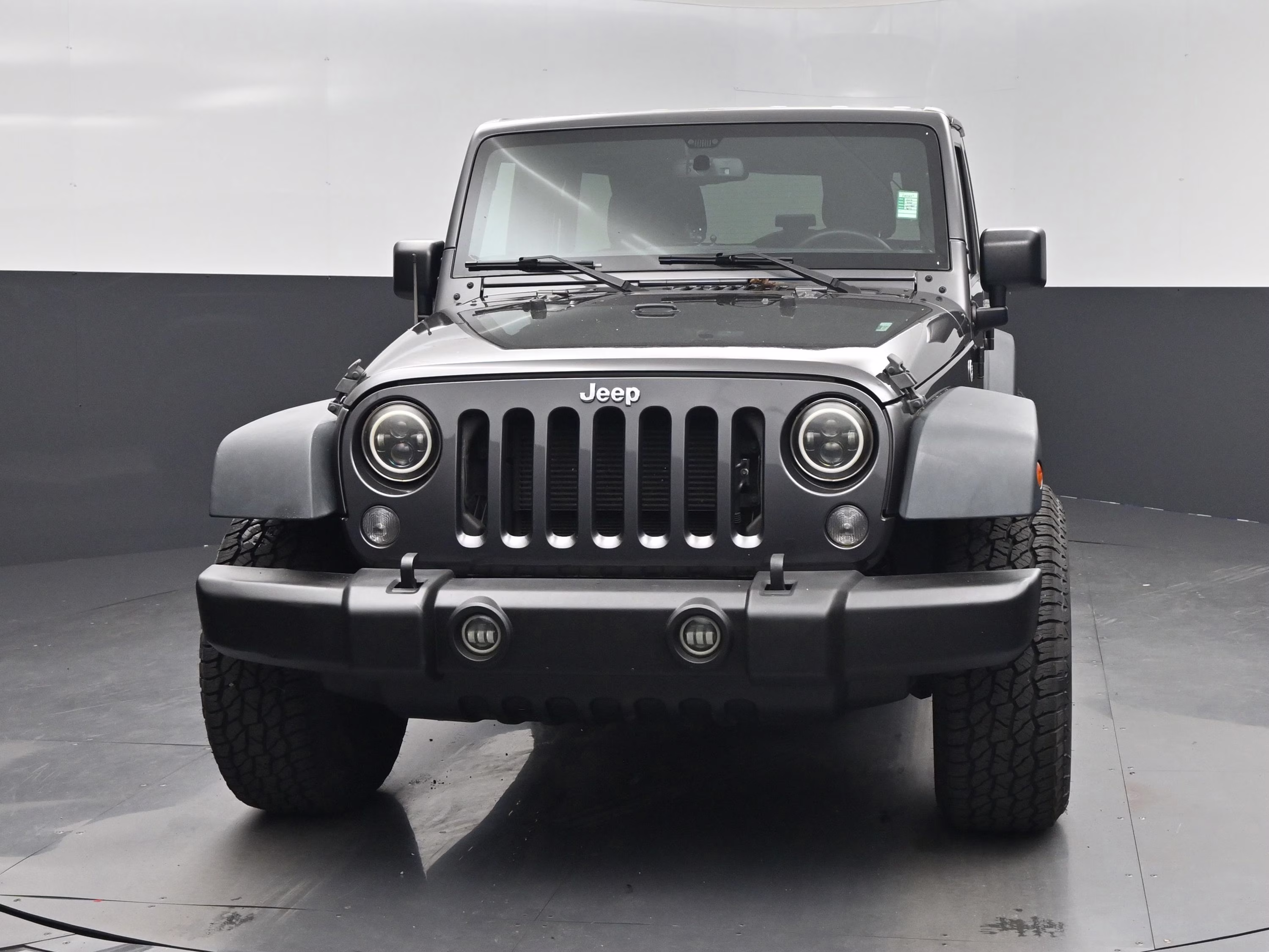 2016 Granite Crystal Metallic Clearcoat Jeep Wrangler Unlimited Sport 4X4 SUV