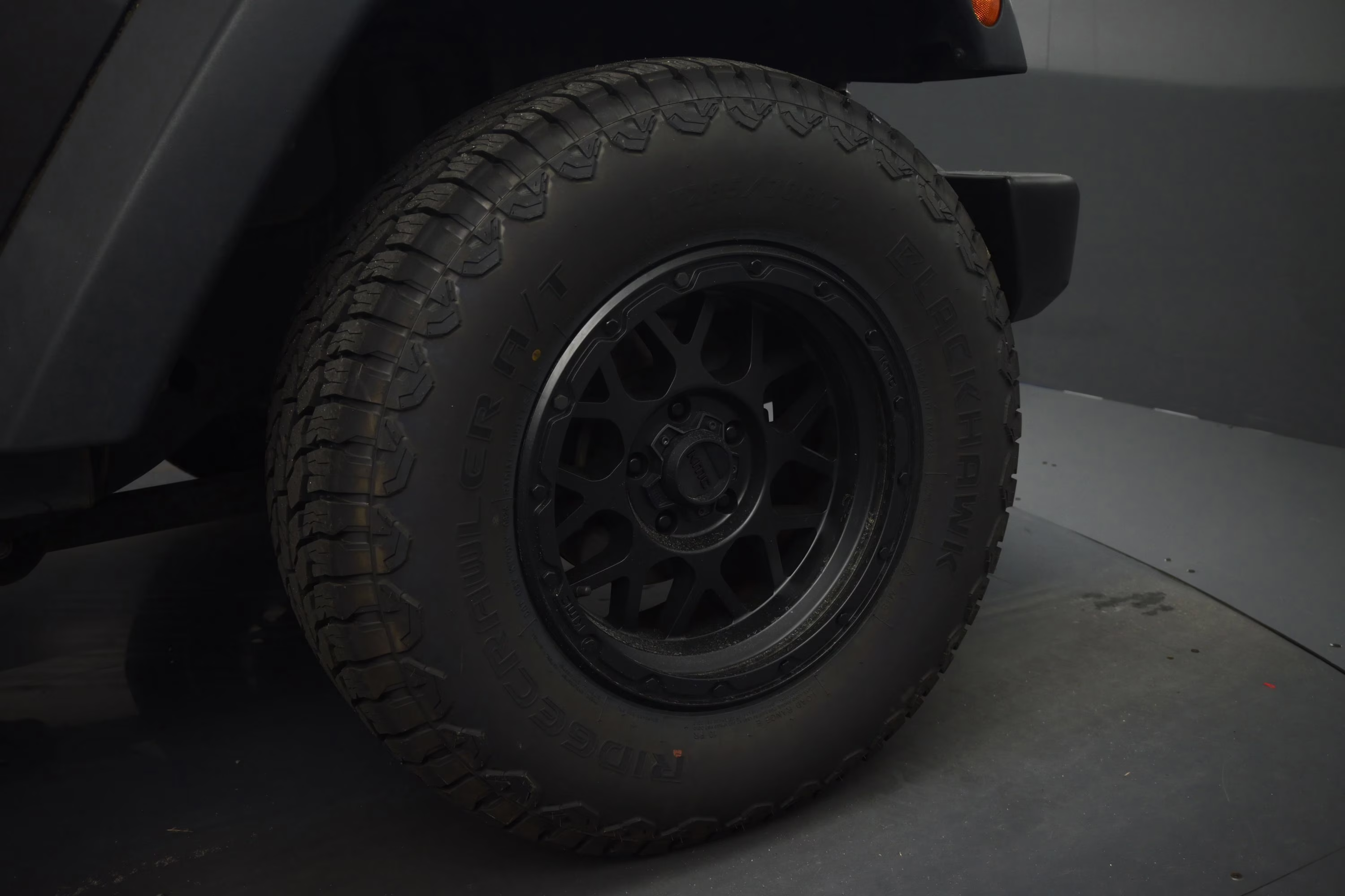 2016 Granite Crystal Metallic Clearcoat Jeep Wrangler Unlimited Sport 4X4 SUV