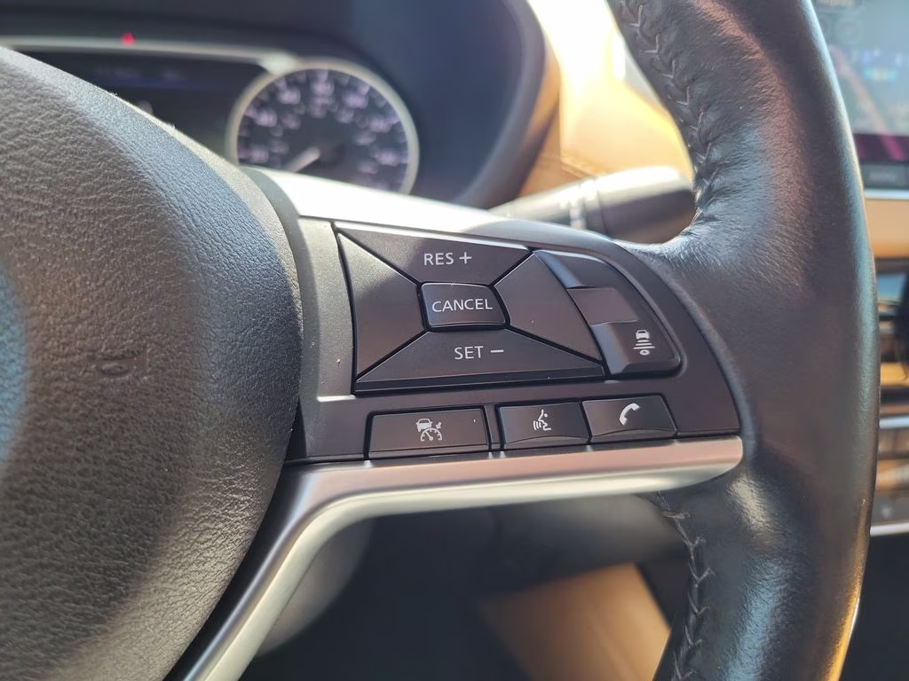 2023 Aspen White Tricoat Nissan Sentra SV FWD Sedan