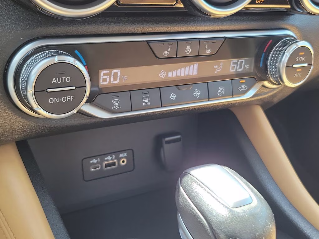 2023 Aspen White Tricoat Nissan Sentra SV FWD Sedan