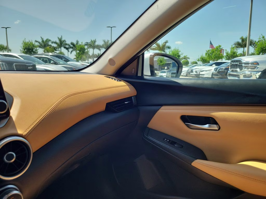 2023 Aspen White Tricoat Nissan Sentra SV FWD Sedan