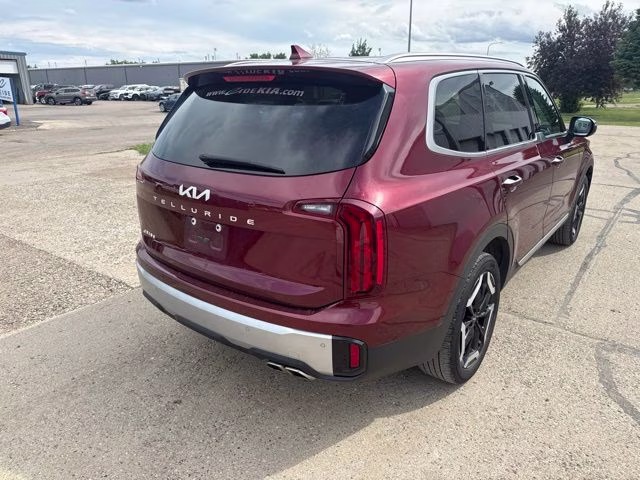 2024 Red Kia Telluride S FWD SUV