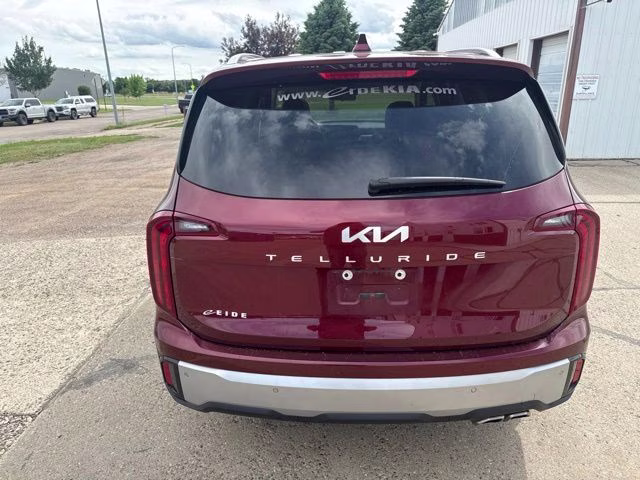 2024 Red Kia Telluride S FWD SUV