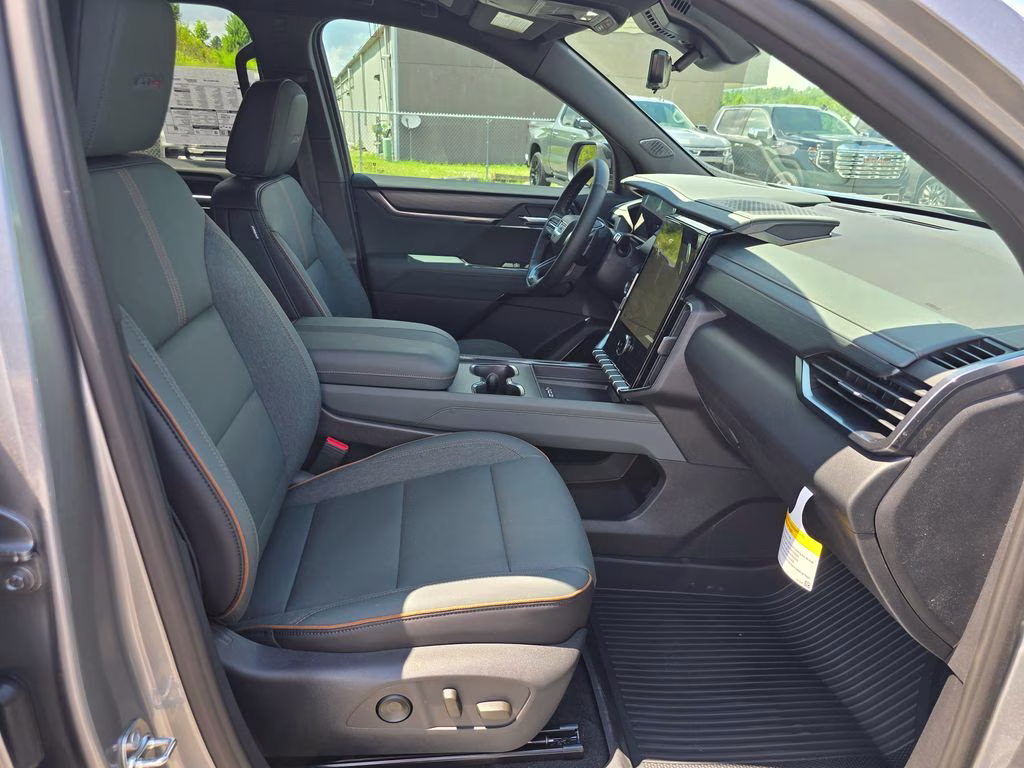 2026 Sterling Metallic GMC Acadia AT4 AWD SUV