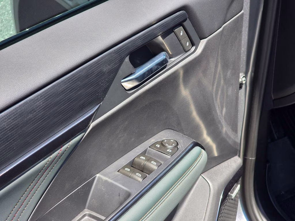 2026 Sterling Metallic GMC Acadia AT4 AWD SUV