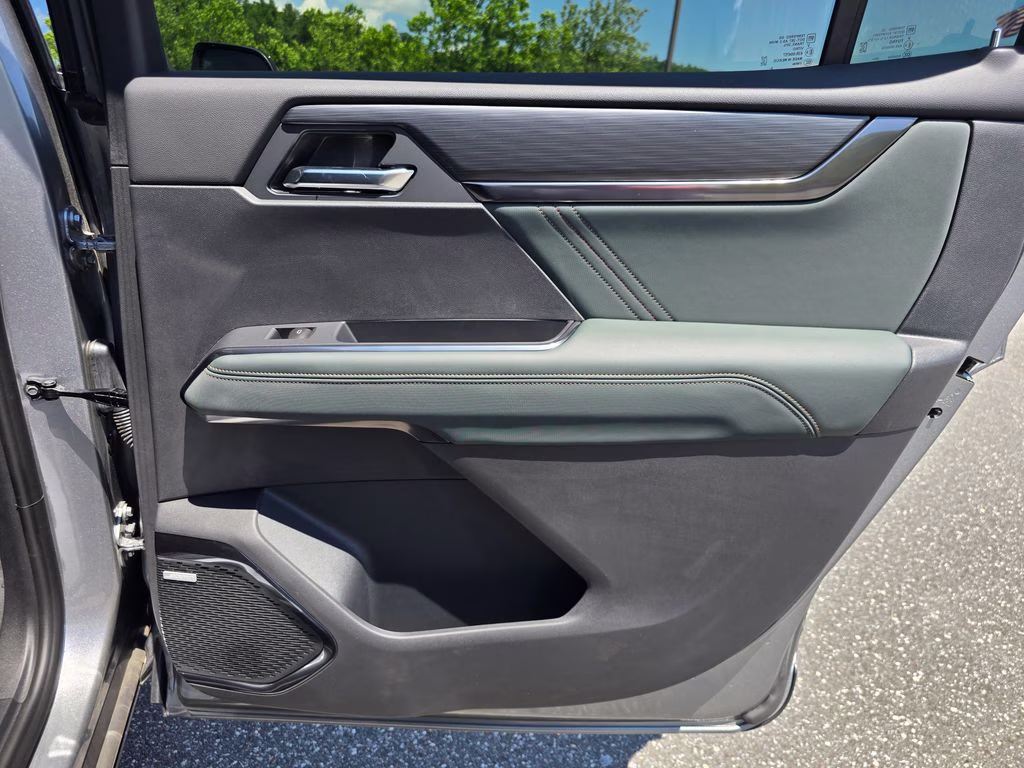 2026 Sterling Metallic GMC Acadia AT4 AWD SUV