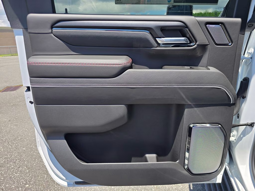 2026 Summit White GMC Sierra 2500HD AT4X 4X4 Truck