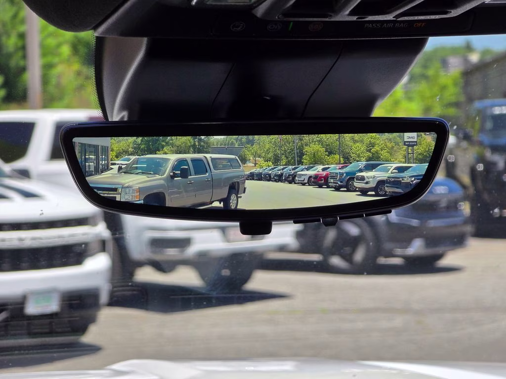 2026 Summit White GMC Sierra 2500HD AT4X 4X4 Truck