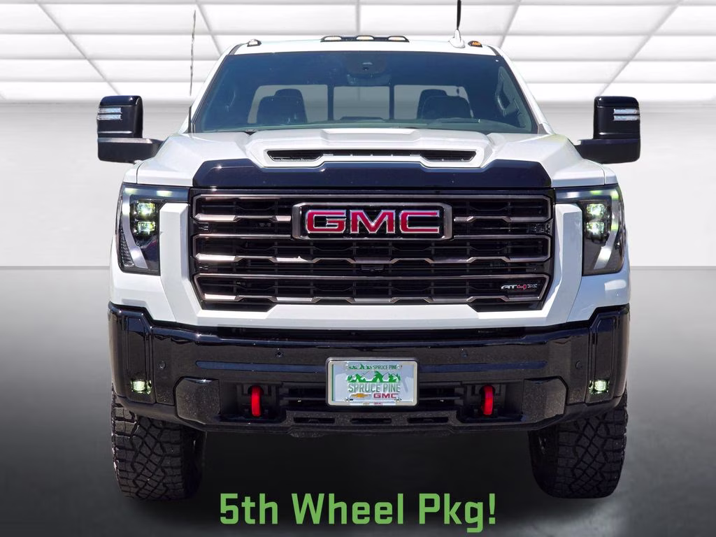 2026 Summit White GMC Sierra 2500HD AT4X 4X4 Truck
