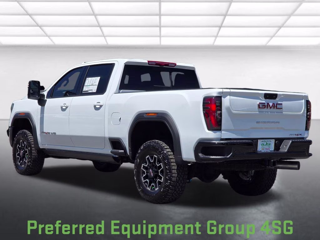 2026 Summit White GMC Sierra 2500HD AT4X 4X4 Truck