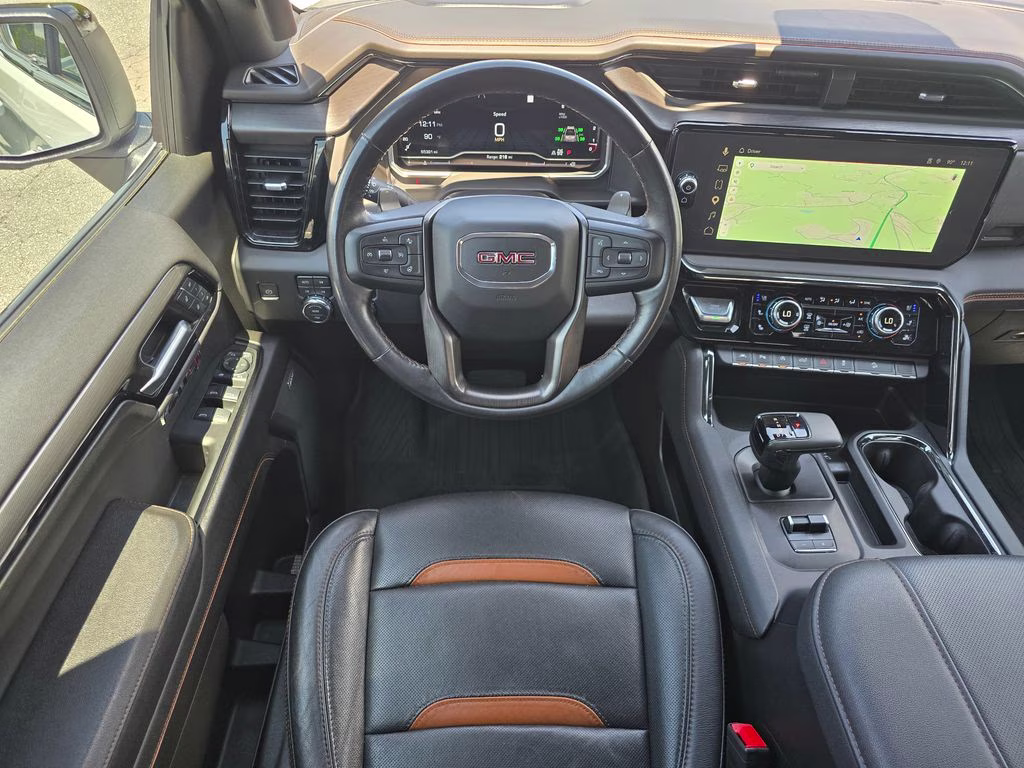 2023 Summit White GMC Sierra 1500 AT4 4X4 Truck