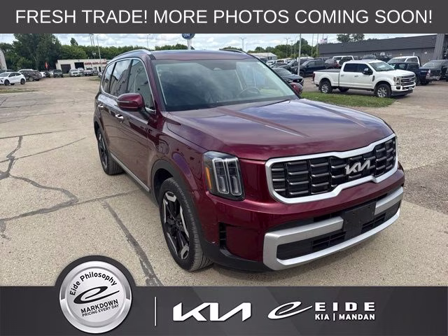 2024 Red Kia Telluride S FWD SUV