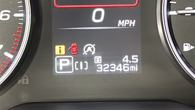 2024 Crystal White Pearl Subaru Crosstrek Premium AWD SUV