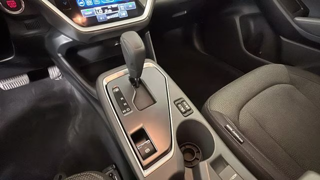 2024 Crystal White Pearl Subaru Crosstrek Premium AWD SUV