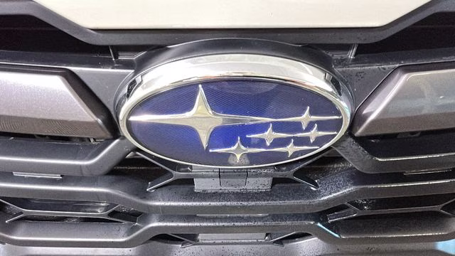 2024 Crystal White Pearl Subaru Crosstrek Premium AWD SUV