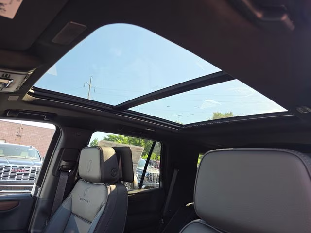 2026 Onyx Black GMC Yukon Denali 4X4 SUV