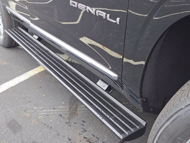 2026 Onyx Black GMC Yukon Denali 4X4 SUV