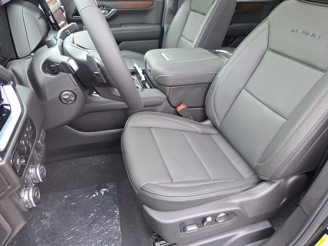 2026 Onyx Black GMC Yukon Denali 4X4 SUV