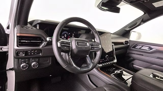 2025 Summit White GMC Yukon Denali 4X4 SUV
