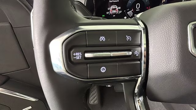 2025 Summit White GMC Yukon Denali 4X4 SUV