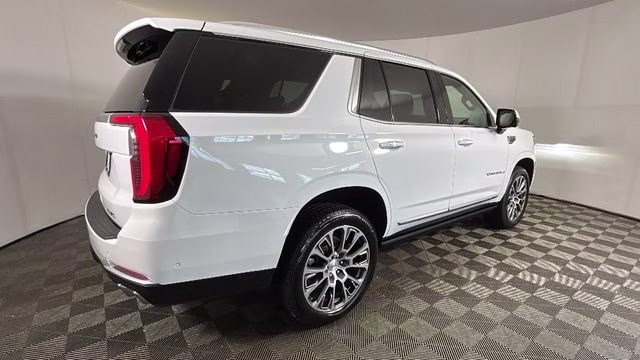 2025 Summit White GMC Yukon Denali 4X4 SUV